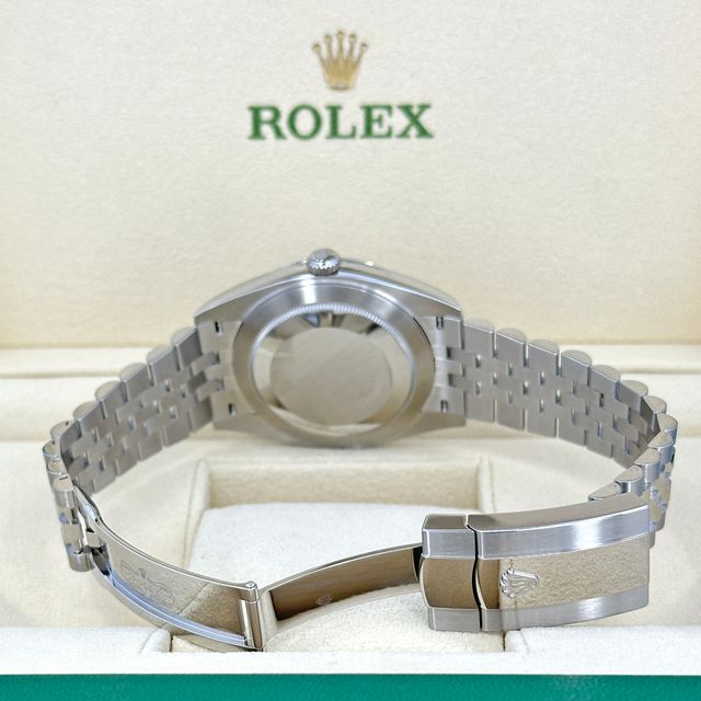 Rolex Datejust 41 126334 Image 4